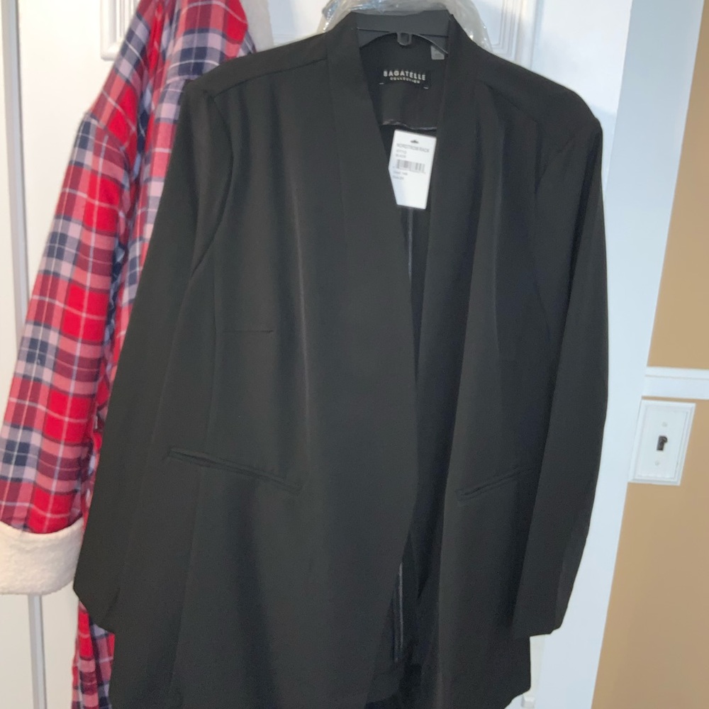 NWT BAGATELLE NORDSTROM RACK womans black jacket.  Size 2X.